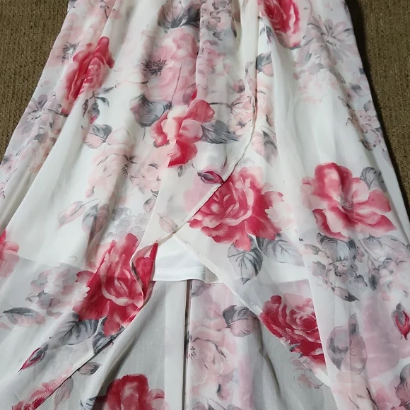 Sun dress - Picture 3 of 7